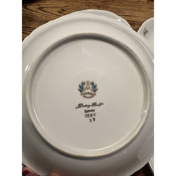 5 MITTERTEICH Bavaria Germany 7 7/8” DAISY BELL Coupe Soup Bowls Flower Right EX - Picture 9 of 9